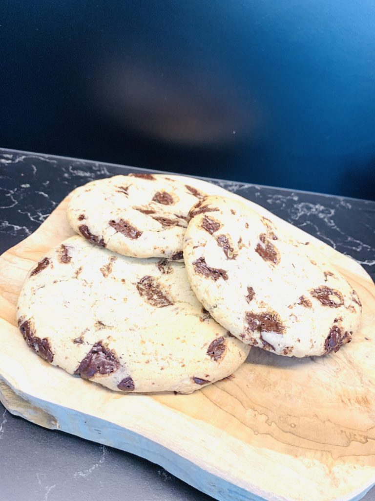 Giant cookie