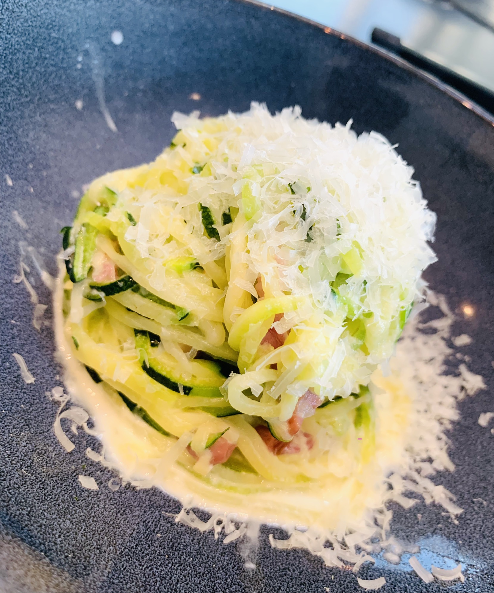 Spaghetti courgettes, lardons